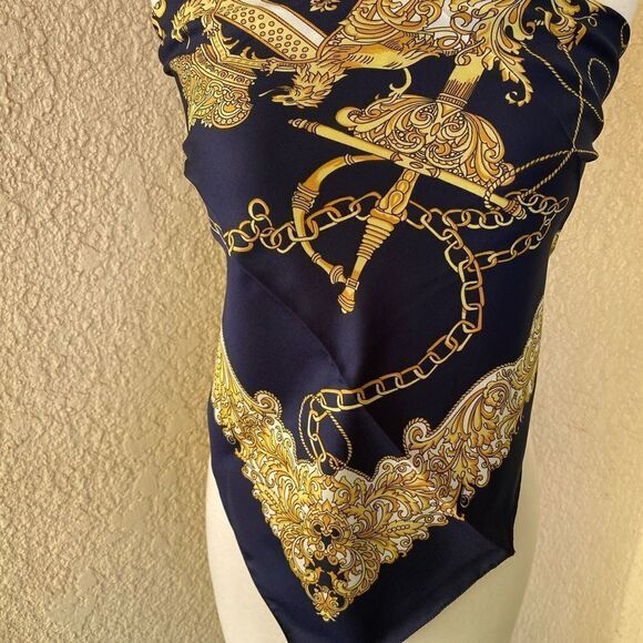 LAHMY By Patricia Paris Navy Blue and Gold Square Scarf 30.5 in x‎ 30.5 in - Picture 4 of 10